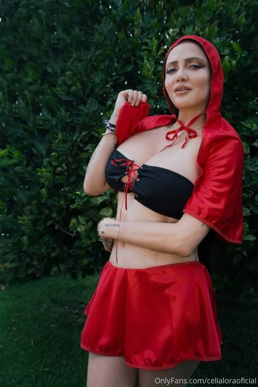 X - celia lora 🔝 image 43
