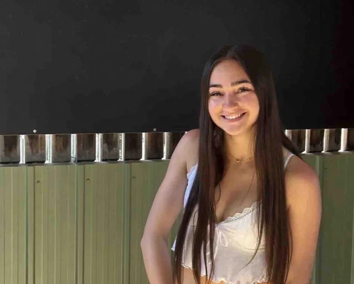 Cute innocent snowbunny slut image 3