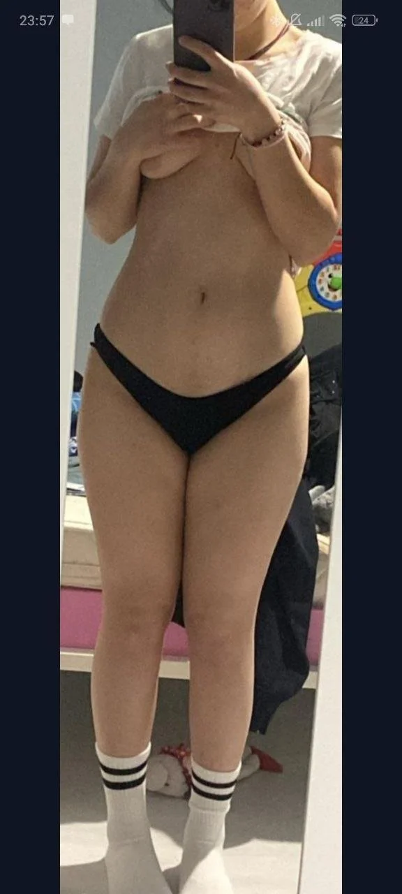 insane turkish slut image 7