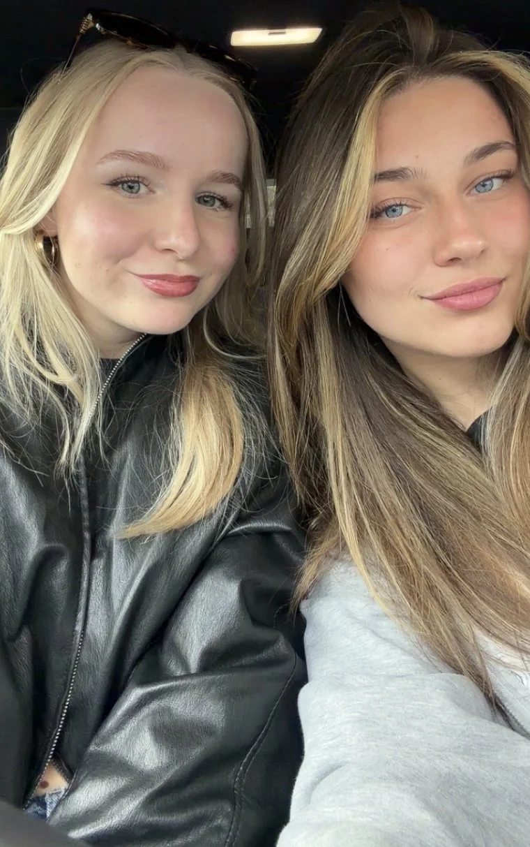 Deutsche Blondine Lara cumface image 4