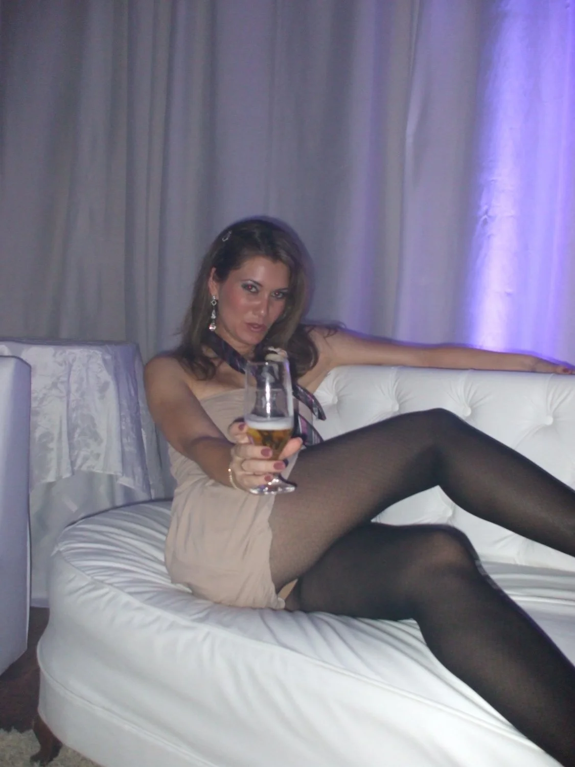 Gostosa ficou soltinha na festa e virou marmita no final image 6