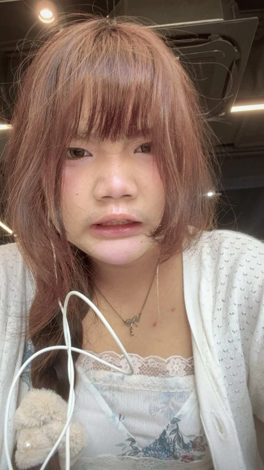 อีอ้วนมัธยมไทยใช้ปากกาเบ็ดหี เยี่ยวแตก อีนี่มันร่านจริงๆใครอยากเย็ดมันบ้าง Thai image 5
