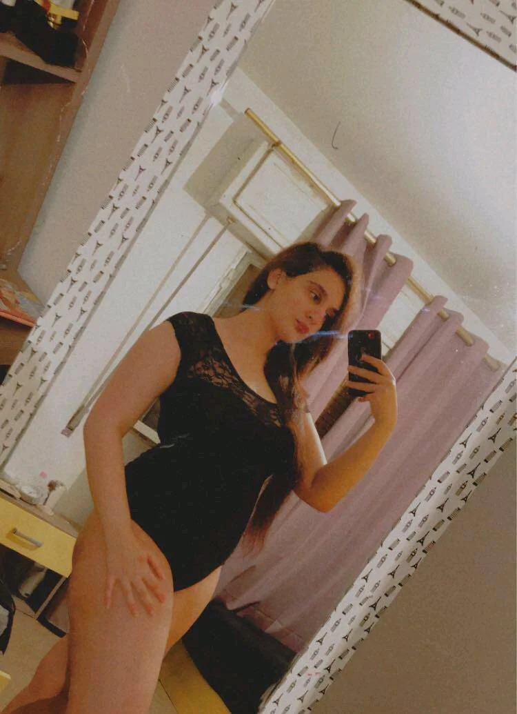 Arab wife hidden nudes leaked image 5