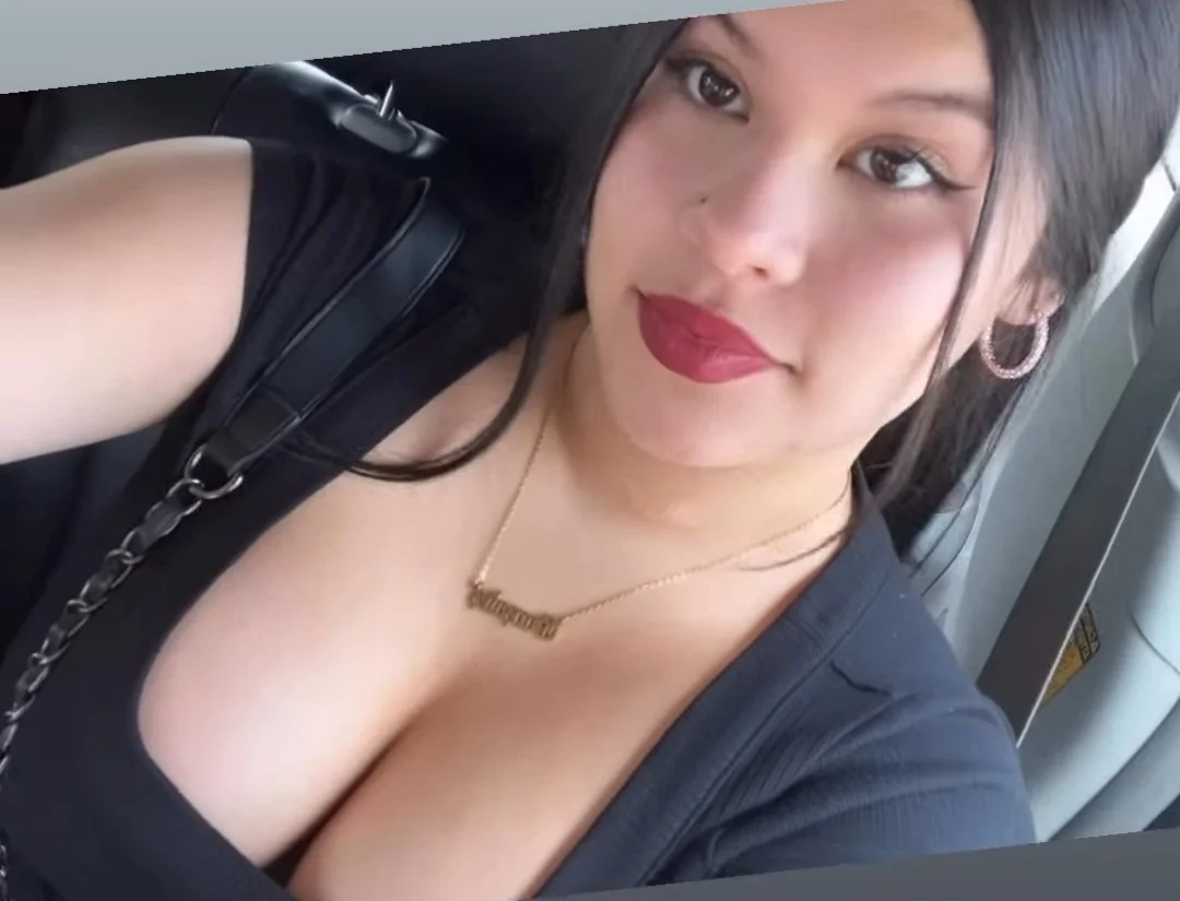 Beautiful latina image 32