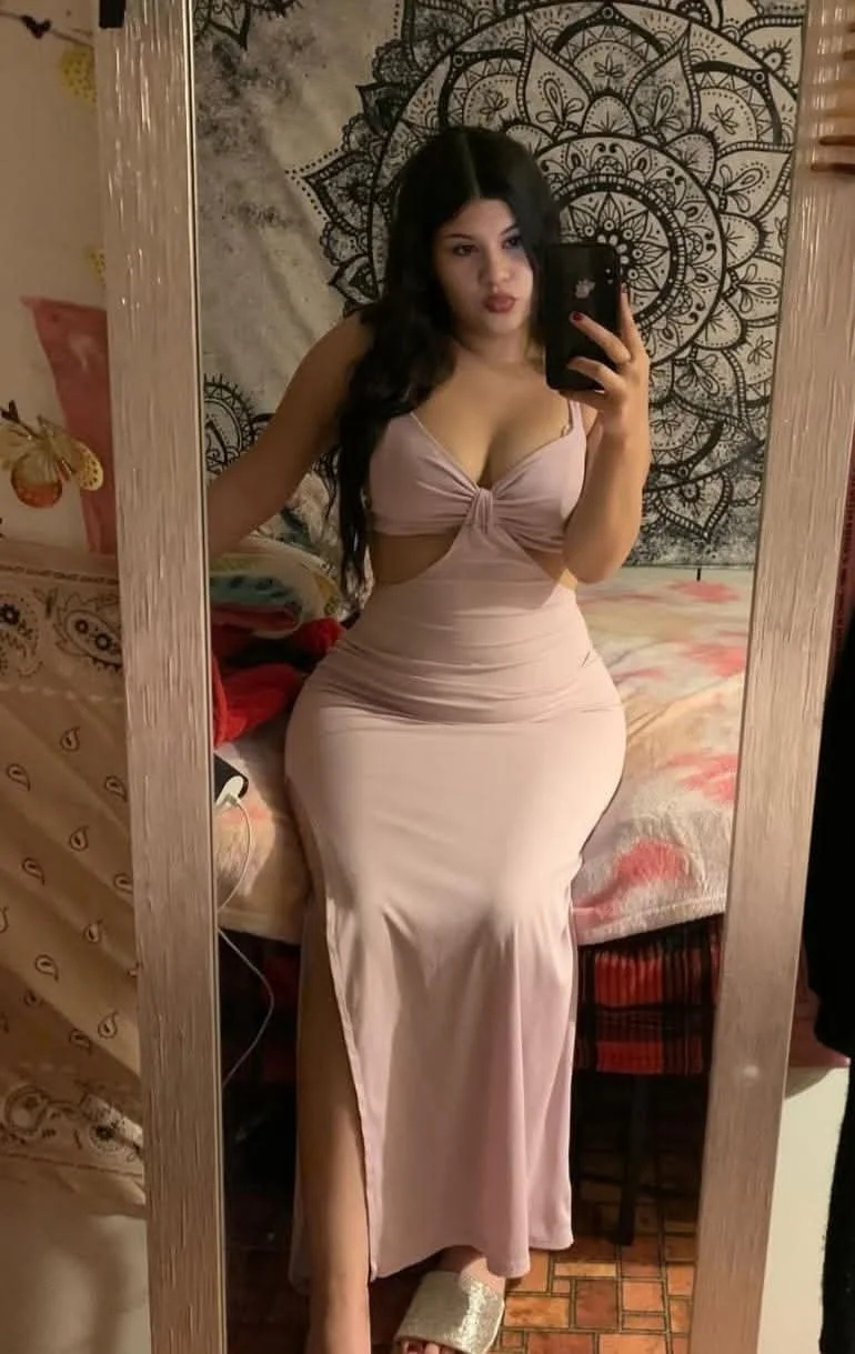 Beautiful latina image 8