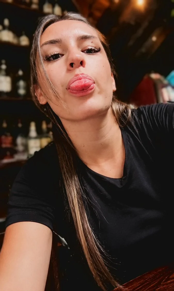 Aporte, Melissa se entrega para exhibirse, está bien rica la puta image 10