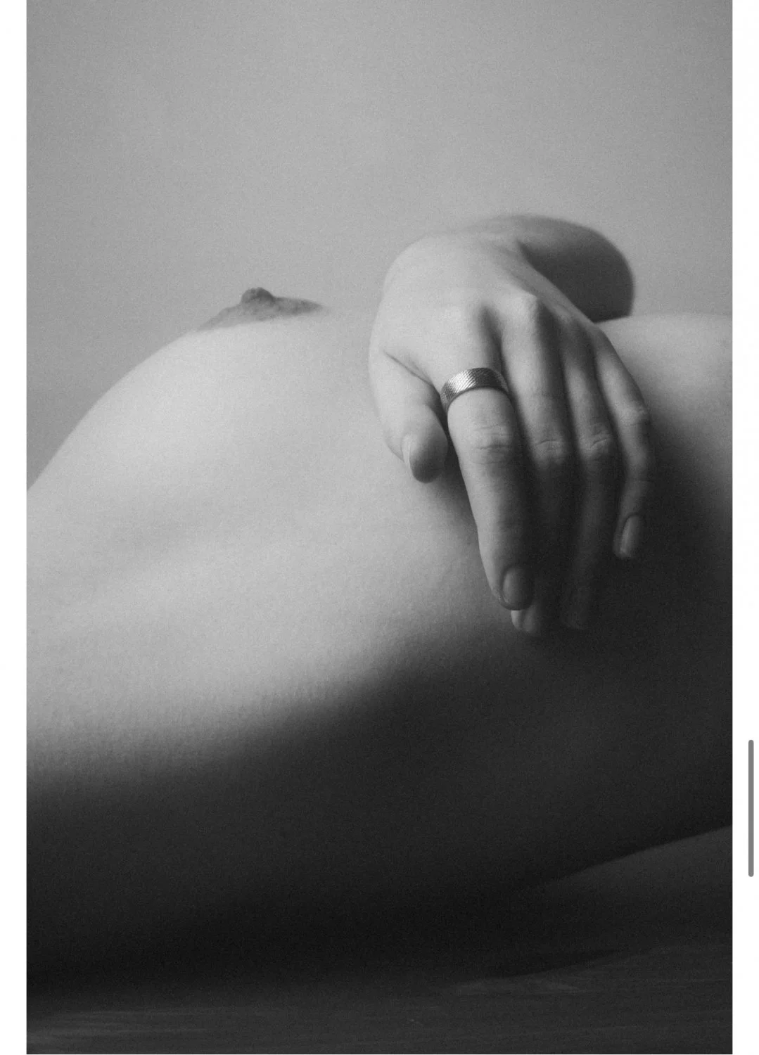 Courtney boudoir image 10