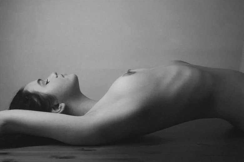 Courtney boudoir image 6