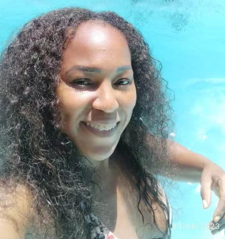 SEXY MORENA NALGONA MILF image 19