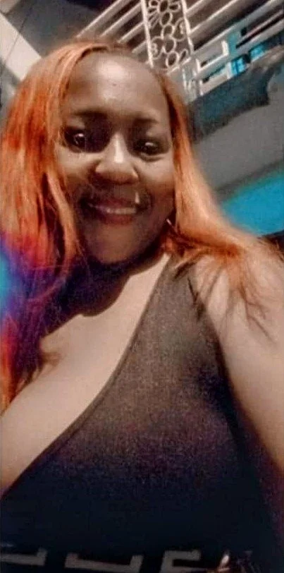 SEXY MORENA NALGONA MILF image 5