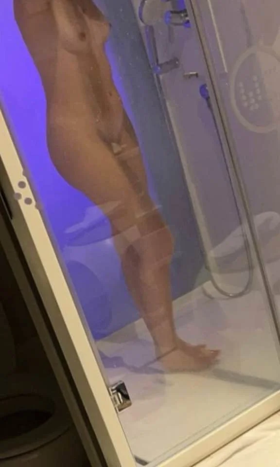 German slut girlfriend leaked image 3