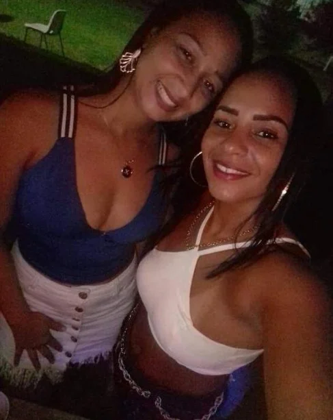 Novinha casada fode com marido da amiga após bebedeira!!! novinha, vazou, vazada, amador, corno image 4