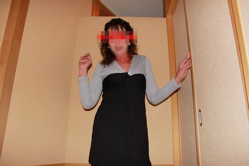 不倫大好き他人妻 image 29