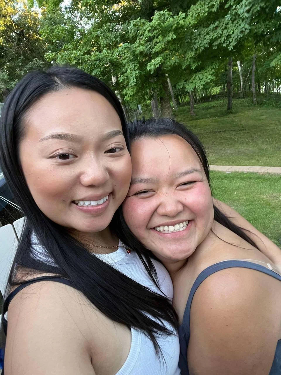 Hmong slut Rosie, hmu to trade image 6