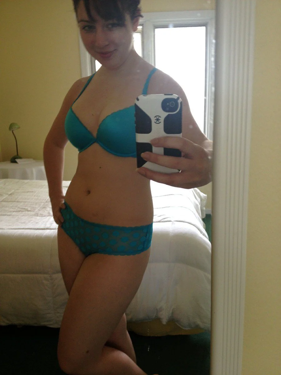 Webslut Nicole S image 10