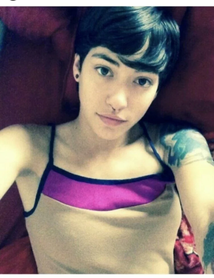 Pregant Slut Becca R image 8