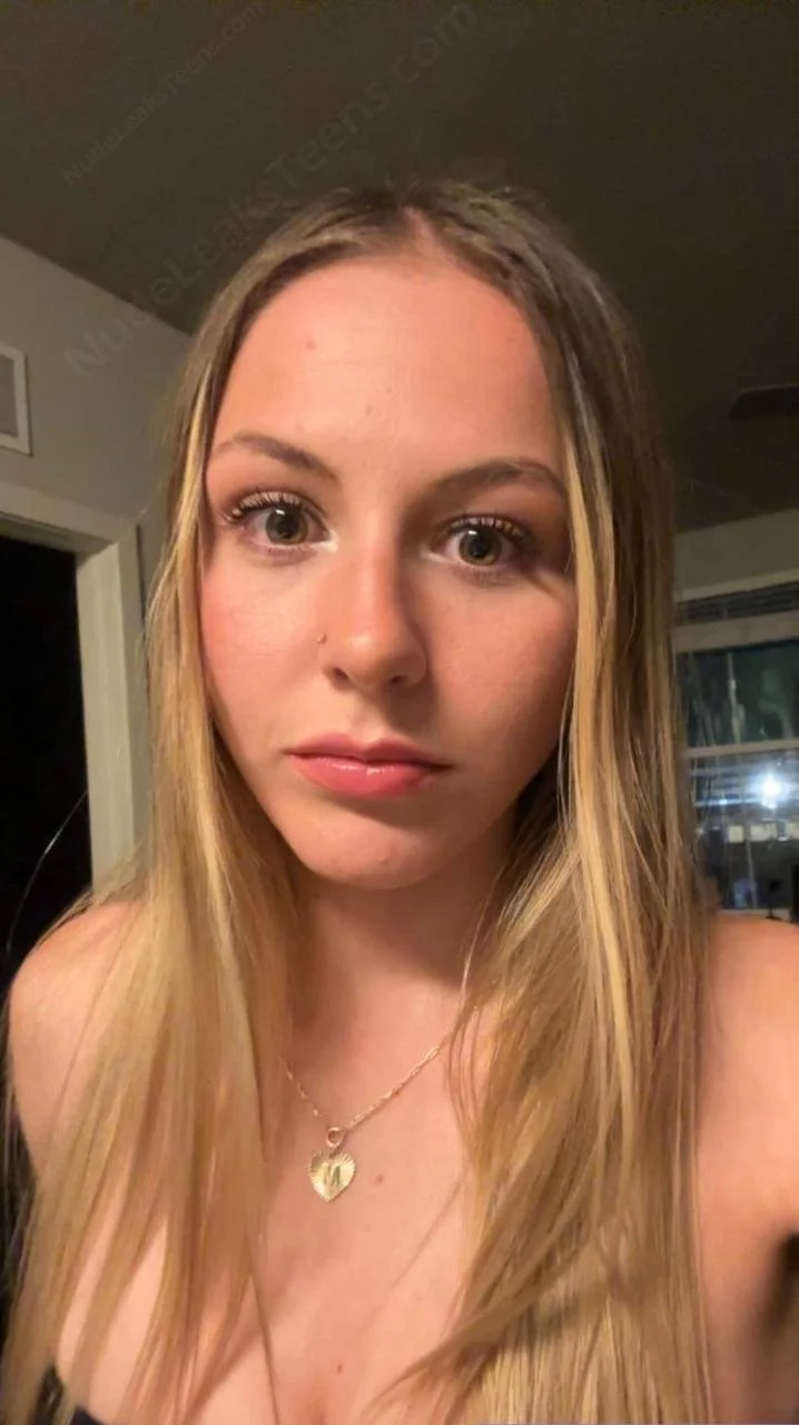 Leaked College Teen Snap Slut, DM to Buy/Trade image 2