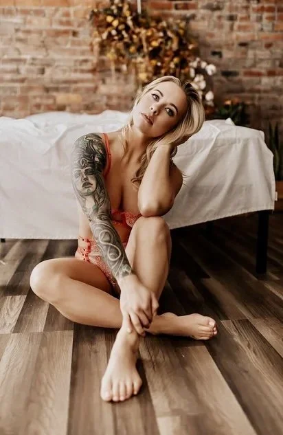 Boudoir image 33