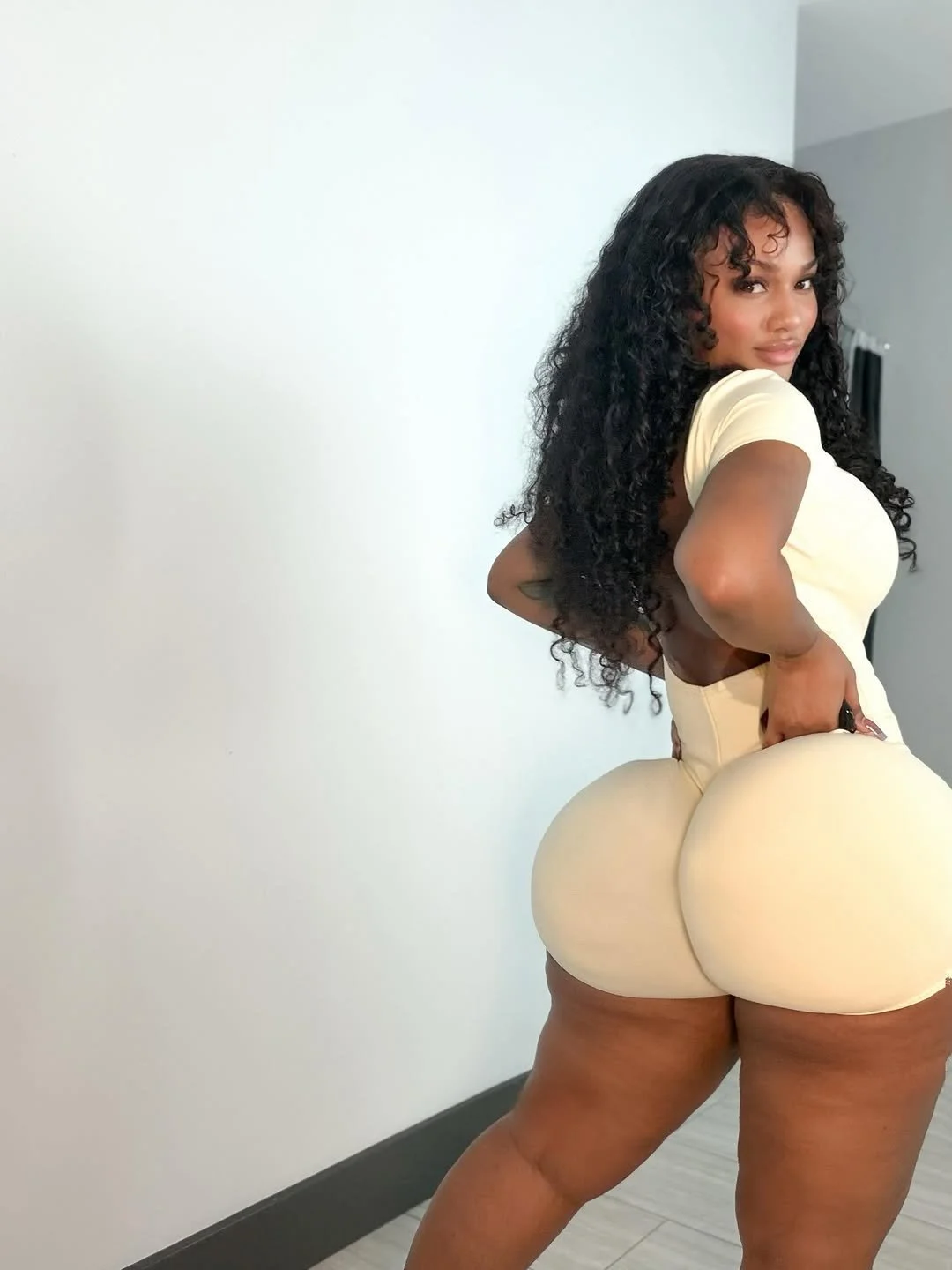 Hot image 1
