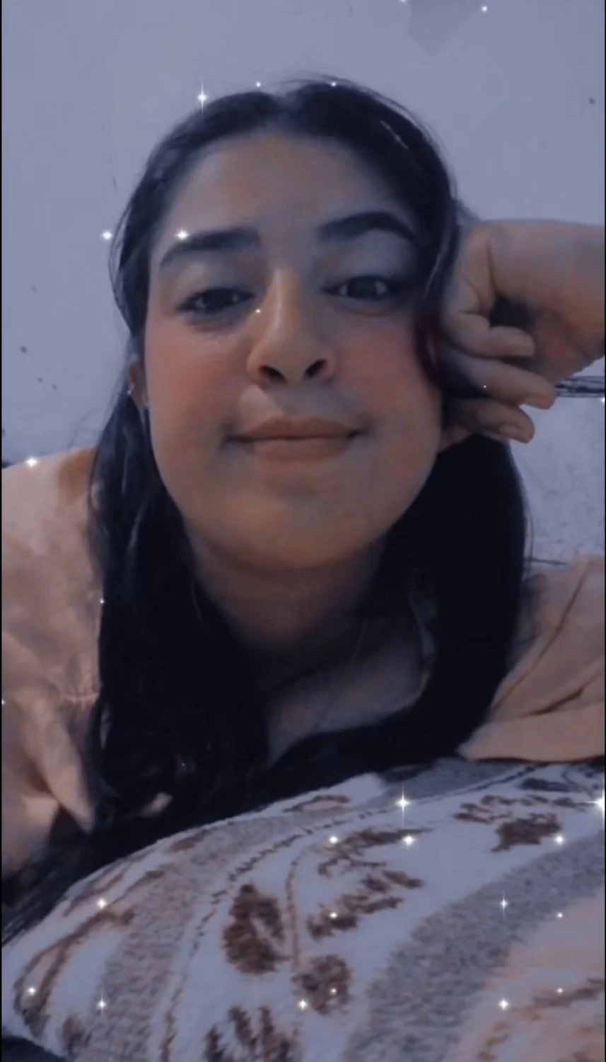 Vazou foto de novinha gostosa mostrando a buceta pro amante image 11