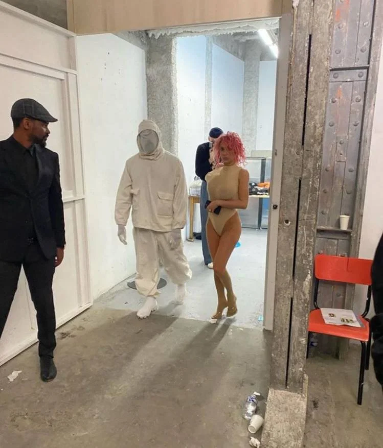 Kanye West came to the 2025 Grammys with his naked wife Bianca Censori image 16