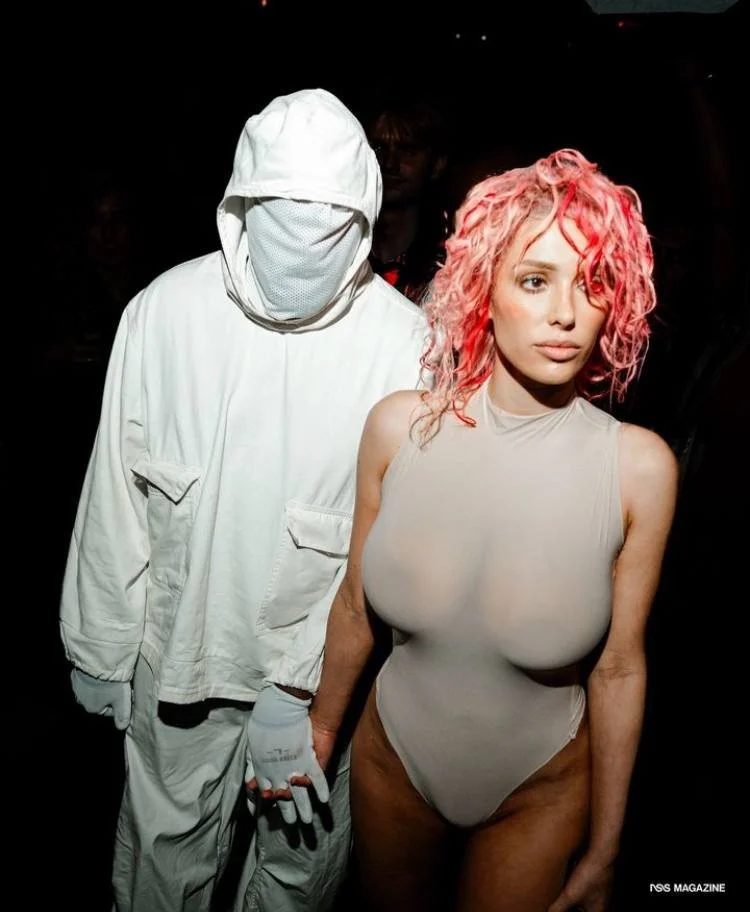 Kanye West came to the 2025 Grammys with his naked wife Bianca Censori image 18