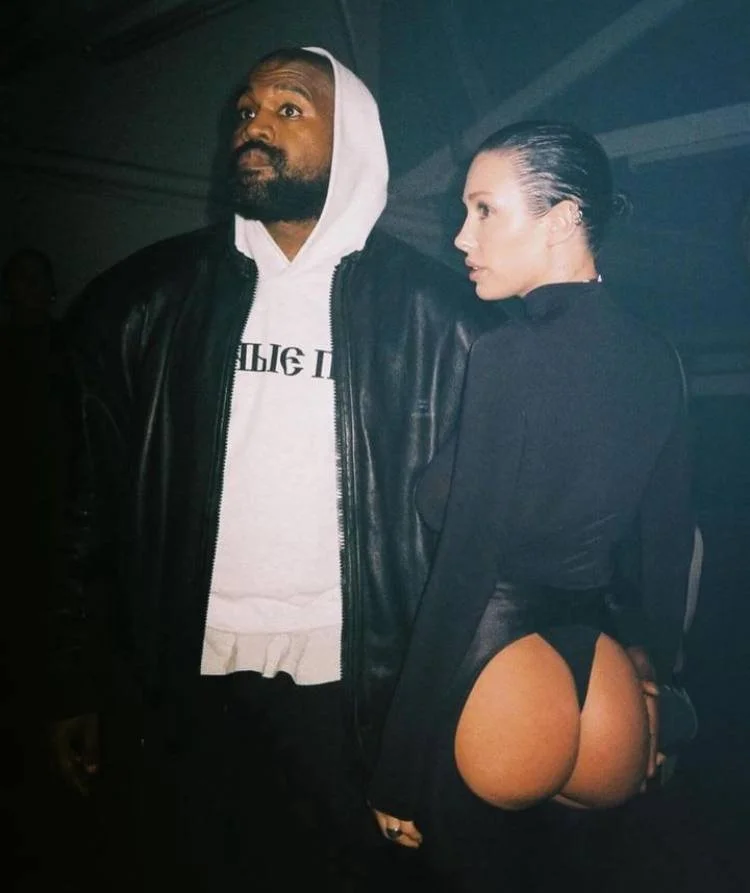 Kanye West came to the 2025 Grammys with his naked wife Bianca Censori image 29