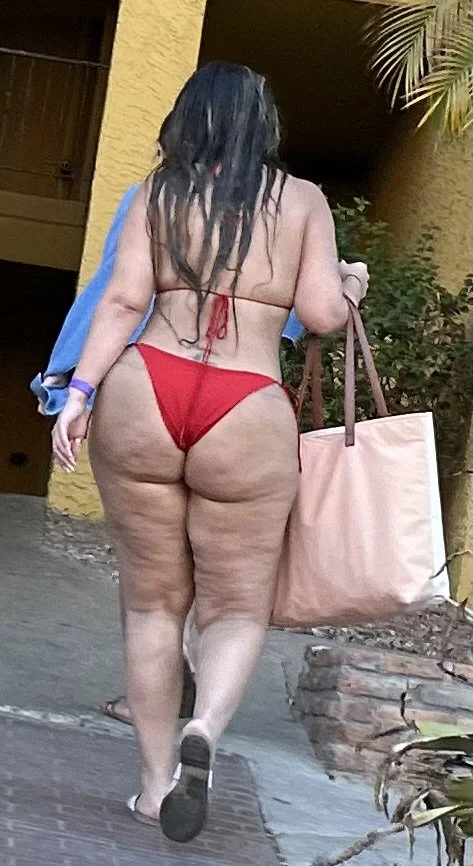 Super Thick Latina Baddie 🤤 image 6