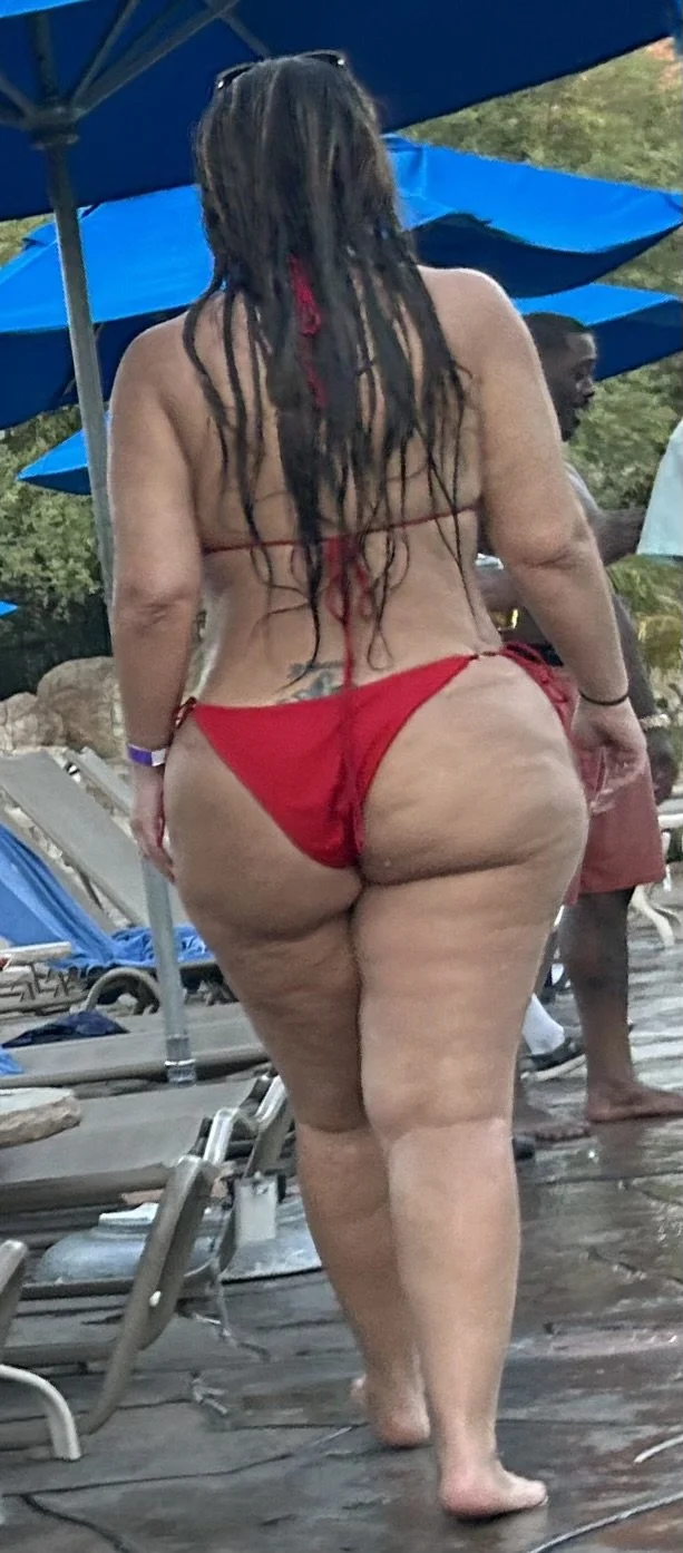 Super Thick Latina Baddie 🤤 image 7