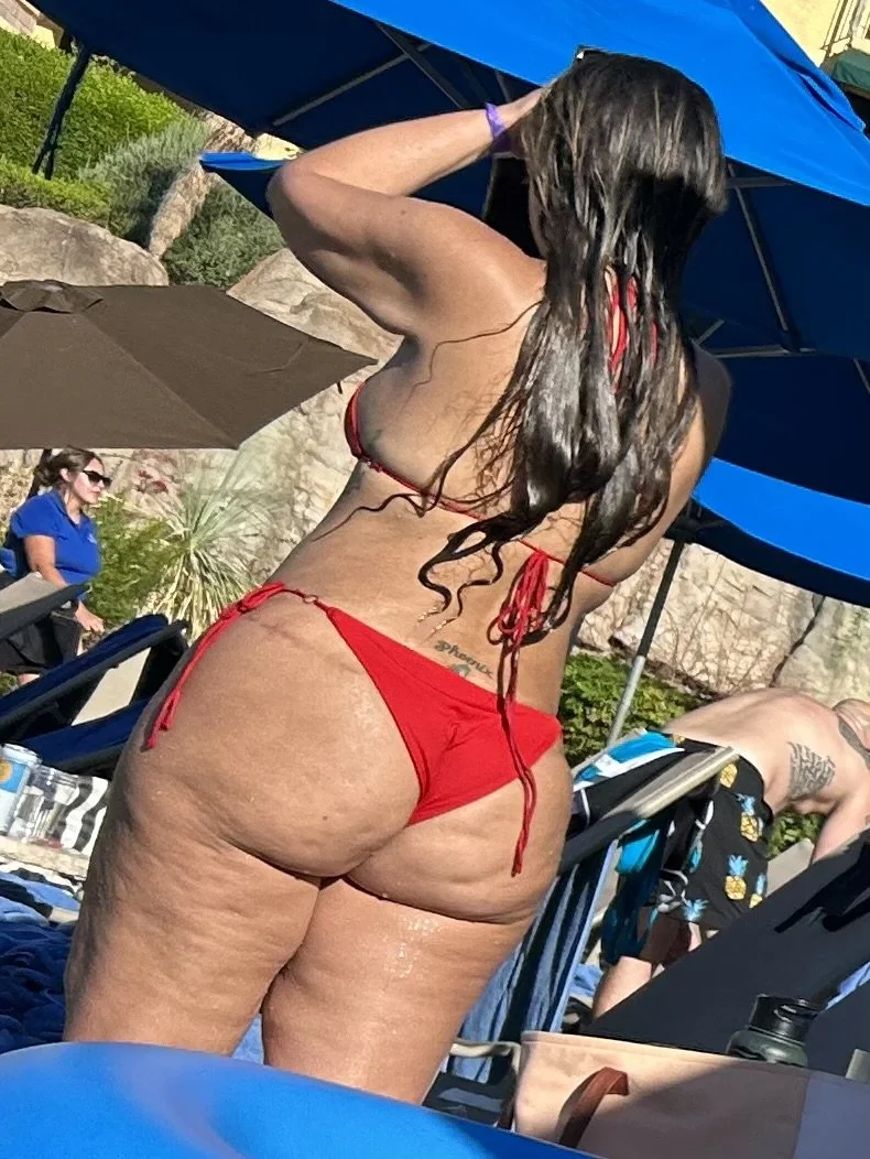Super Thick Latina Baddie 🤤 image 8