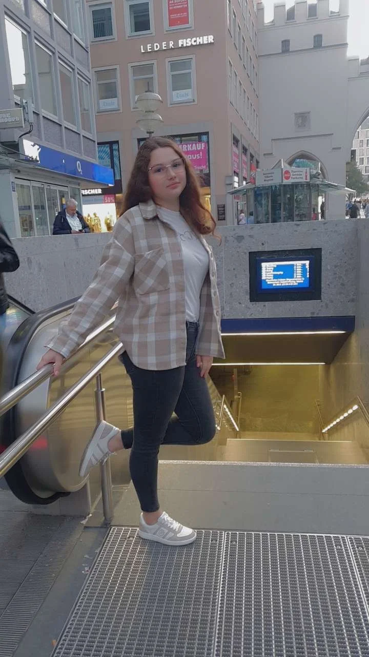 Is my sister fuckable? image 7