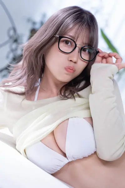 Io Iori 43 cover image