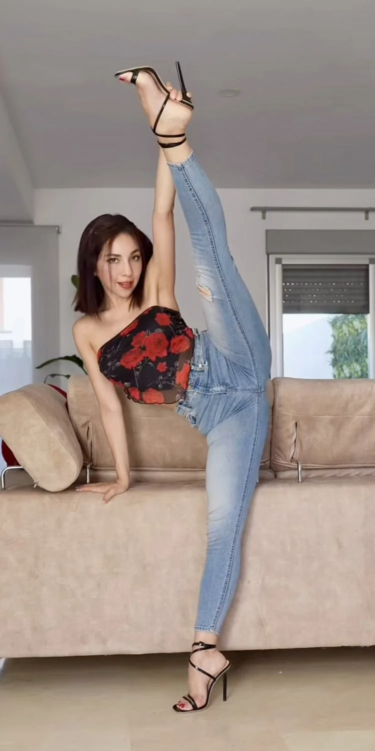 Sexy flexible slut image 15