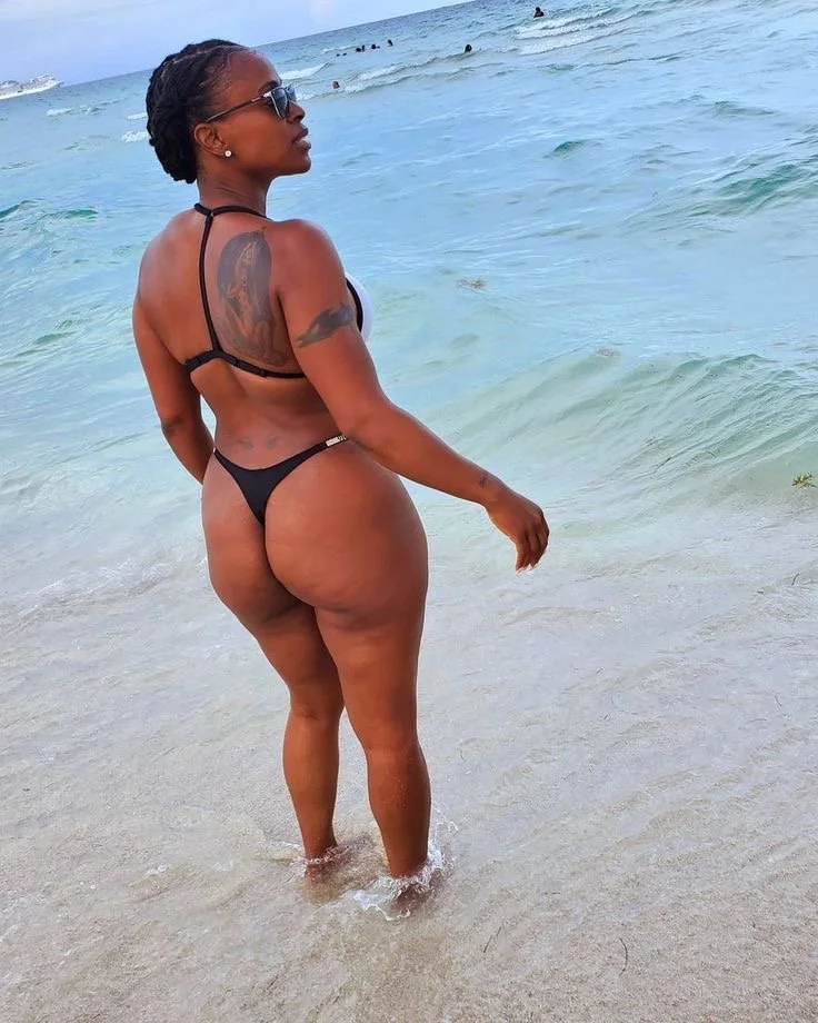 Jamaican 98 (deedee milf) image 4