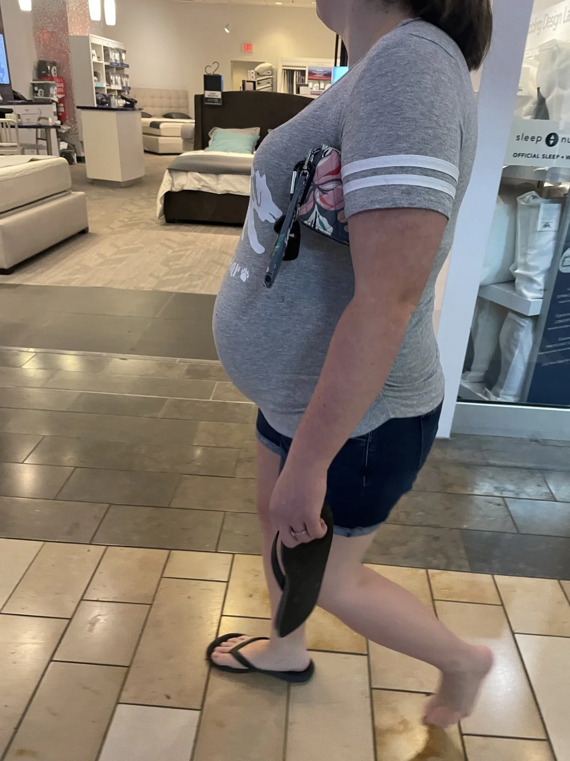 Some pregnancy pics image 11