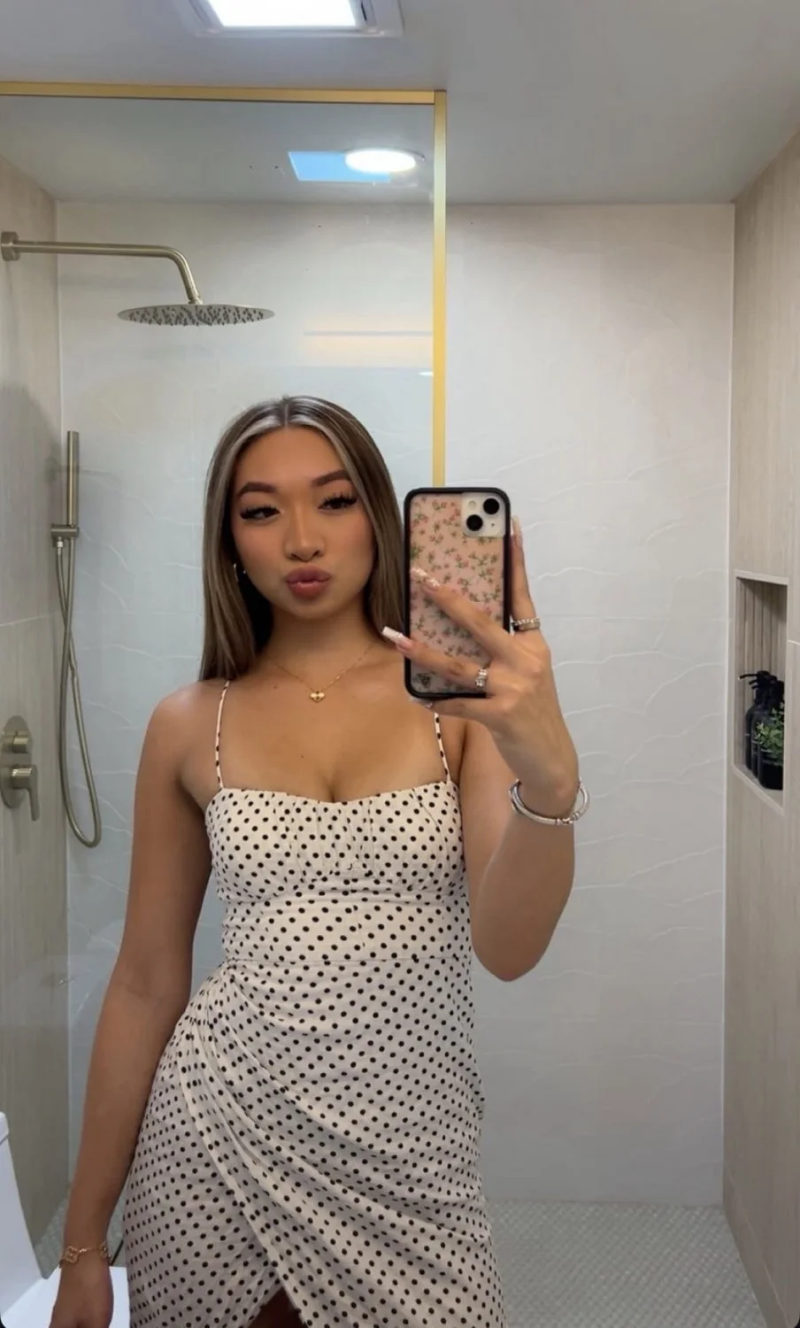 socal asian irl khloe image 4