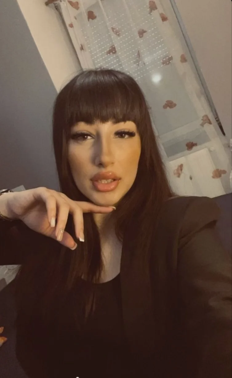 [kik] shsjebbd gooning since I saw my exs New posts cant stop stroking for her thick body image 7
