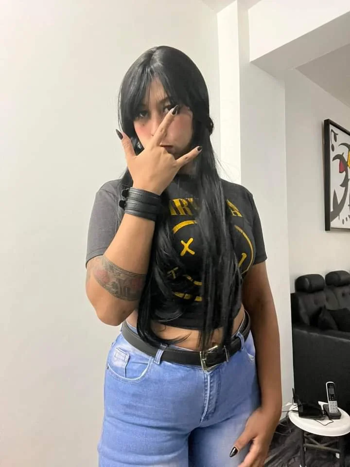 YERAL SEXY TATUADA image 39