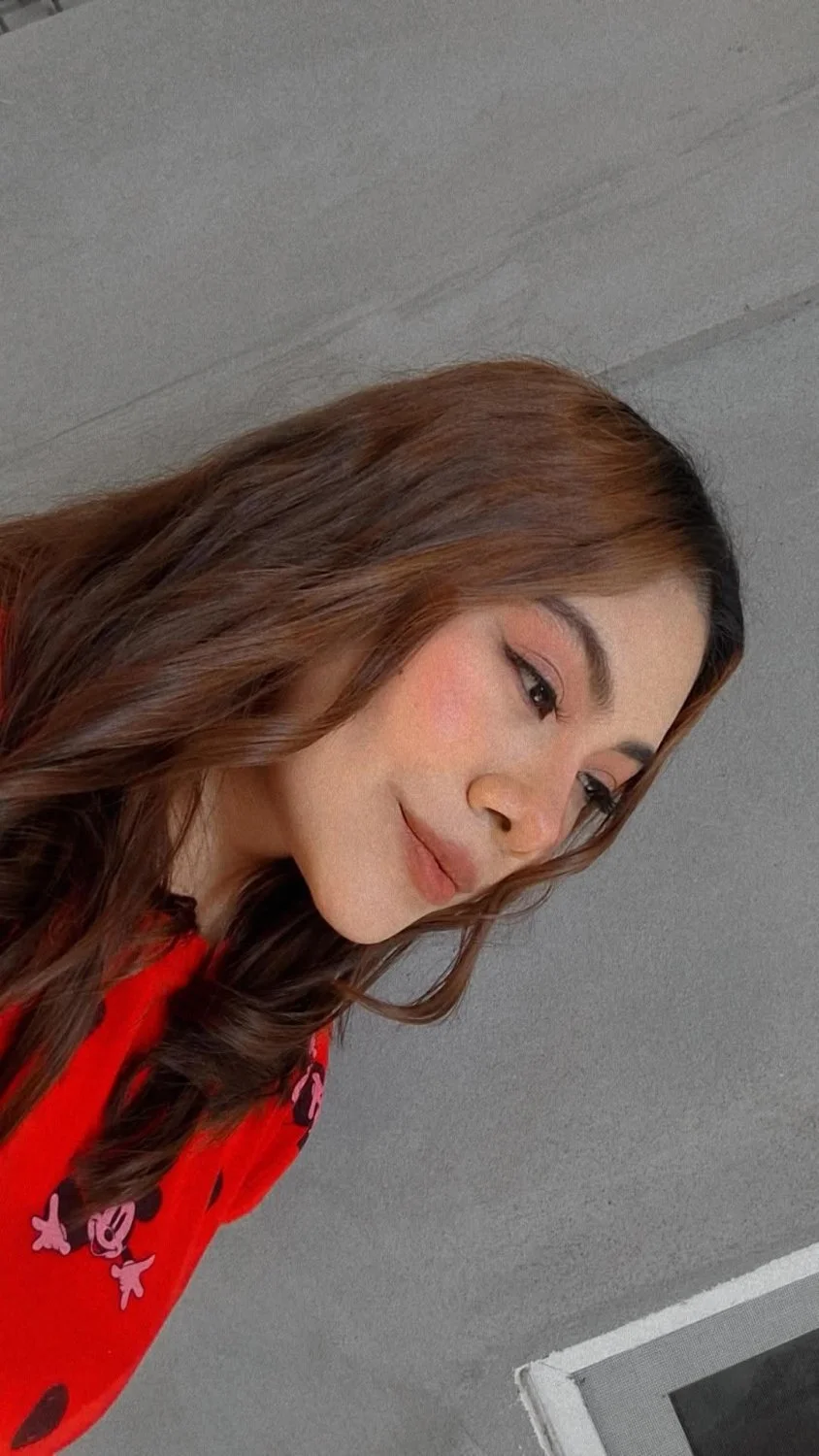 Que les parece la puta d paola Guzman image 2