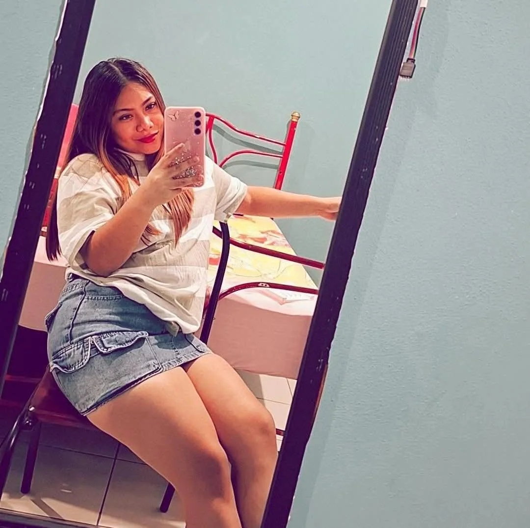 Que les parece la puta d paola Guzman image 3
