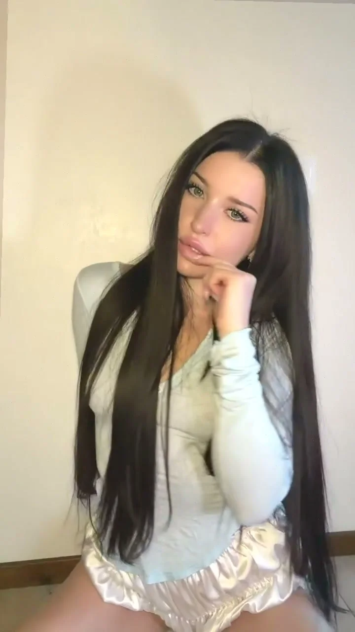 🔞 sexy slut huge tits cumming hard nude tight pussy 😈🍑 OF image 3