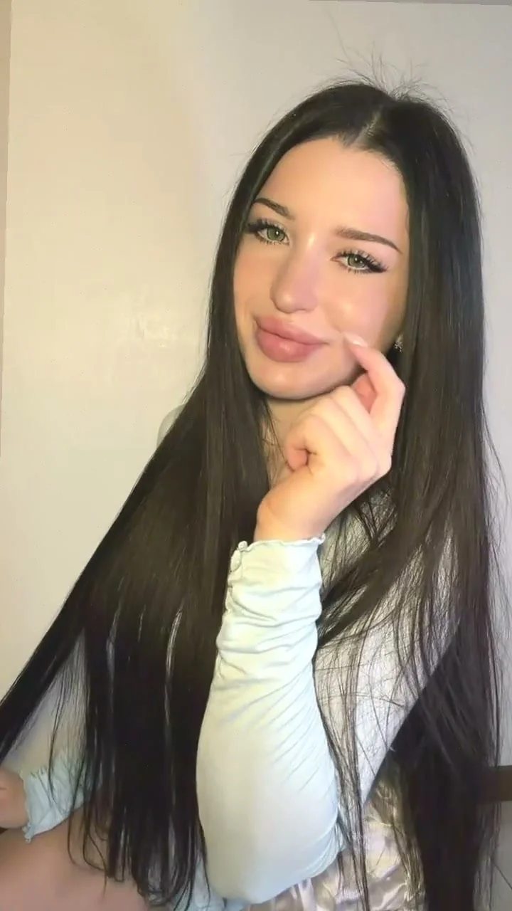 🔞 sexy slut huge tits cumming hard nude tight pussy 😈🍑 OF image 5