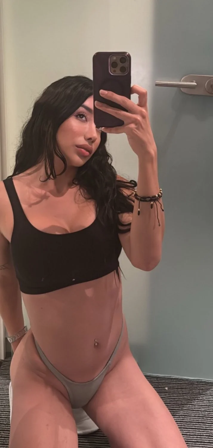LATINA TS AR main image