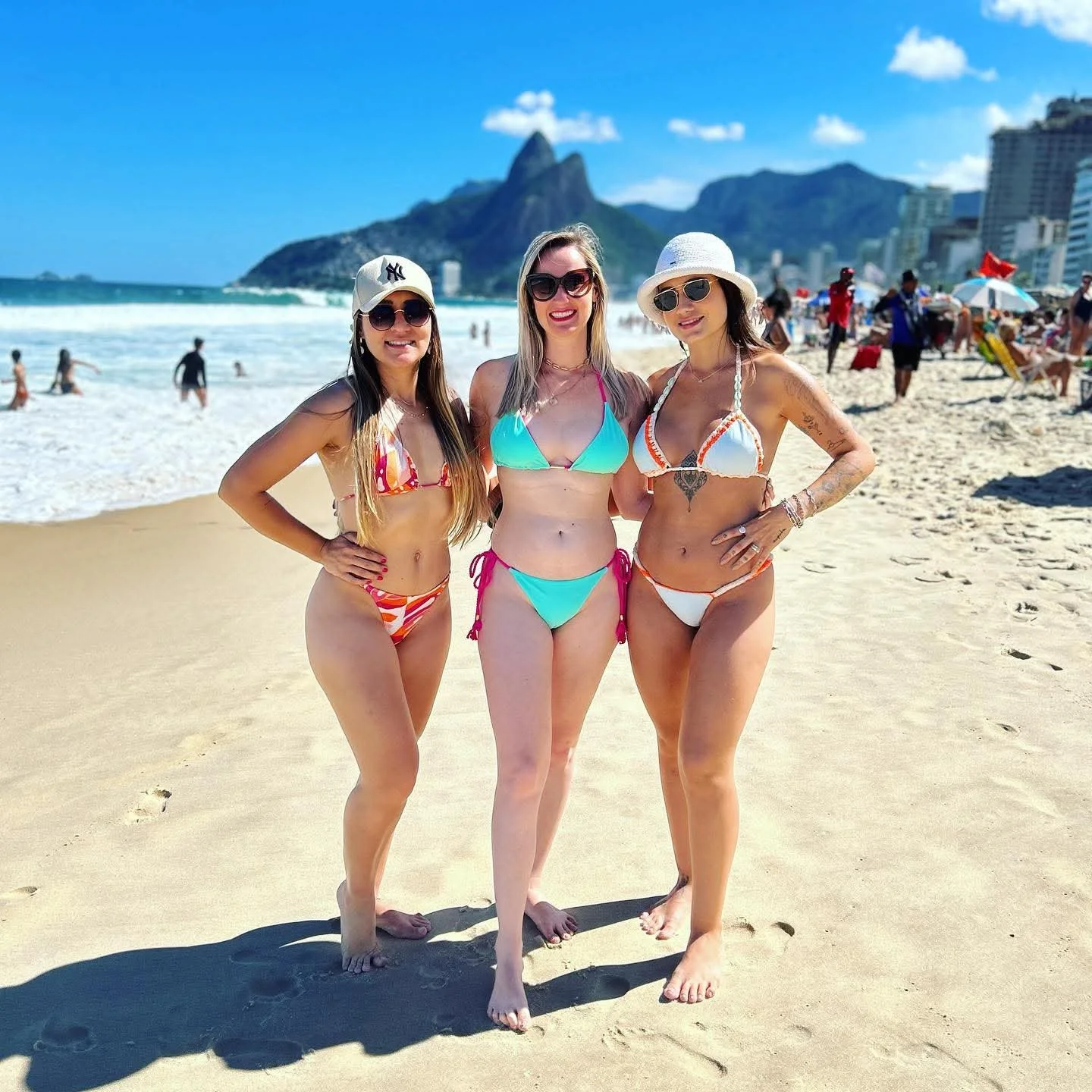 Carlita brasileña image 2