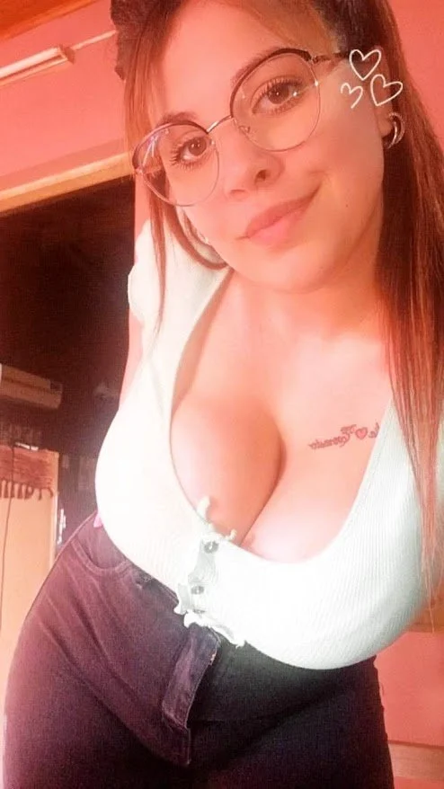Tetas XXL image 19