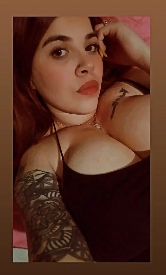 Tetas XXL image 38