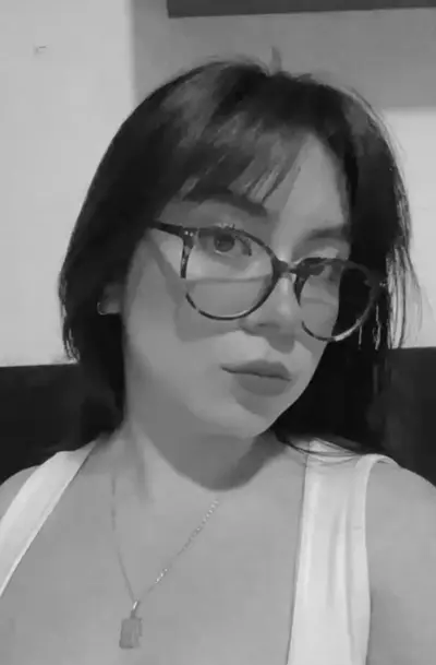Peruana- mi prima enfermera de deliciosas tetas y enorme culo cover image