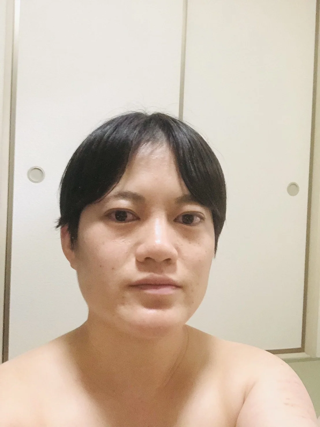 ブスおばさんの裸（拾い） image 1