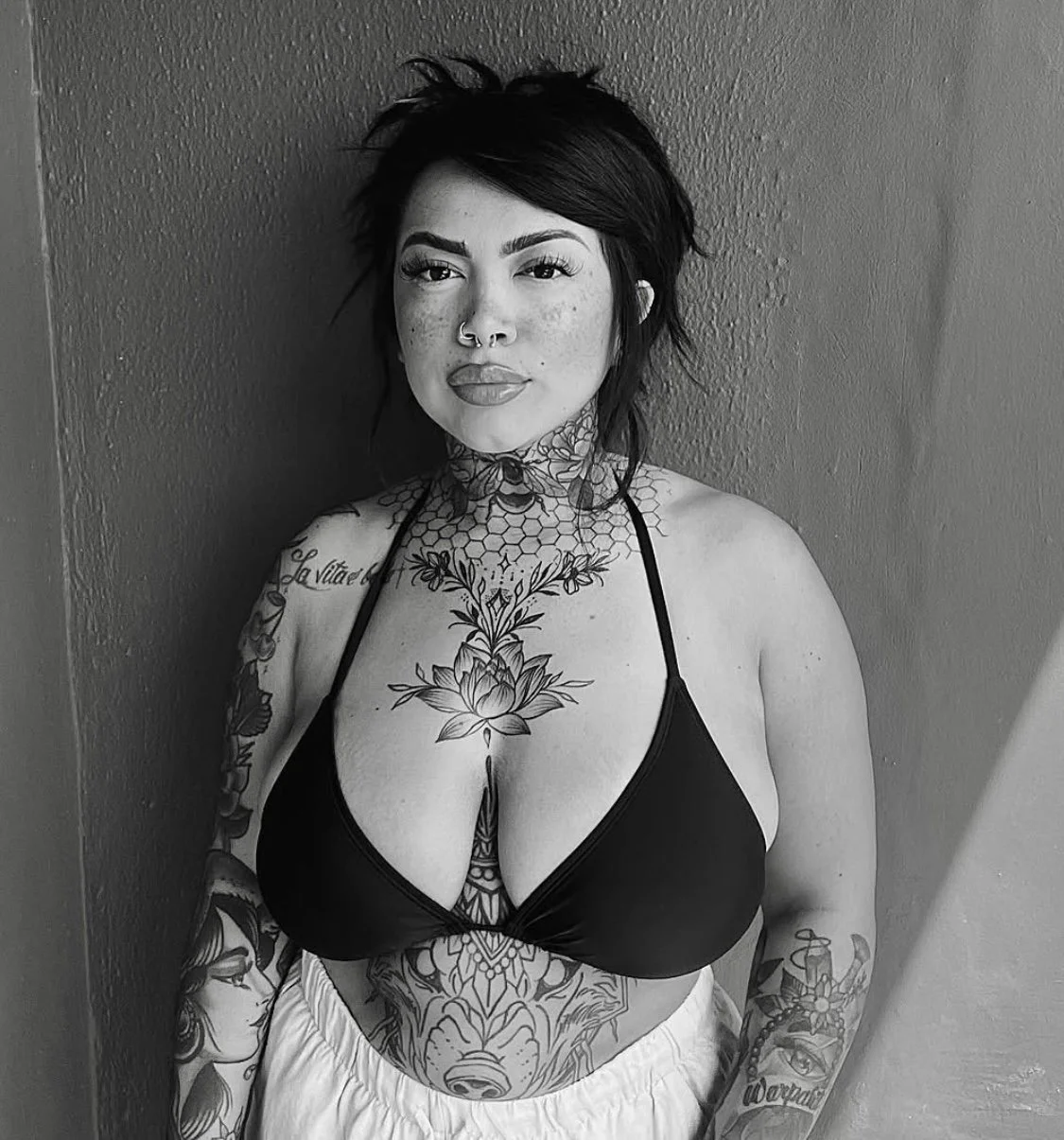 Thick tatted irl latina milf & her MASSIVE mommy milkers deserve to be drenched in cum image 21
