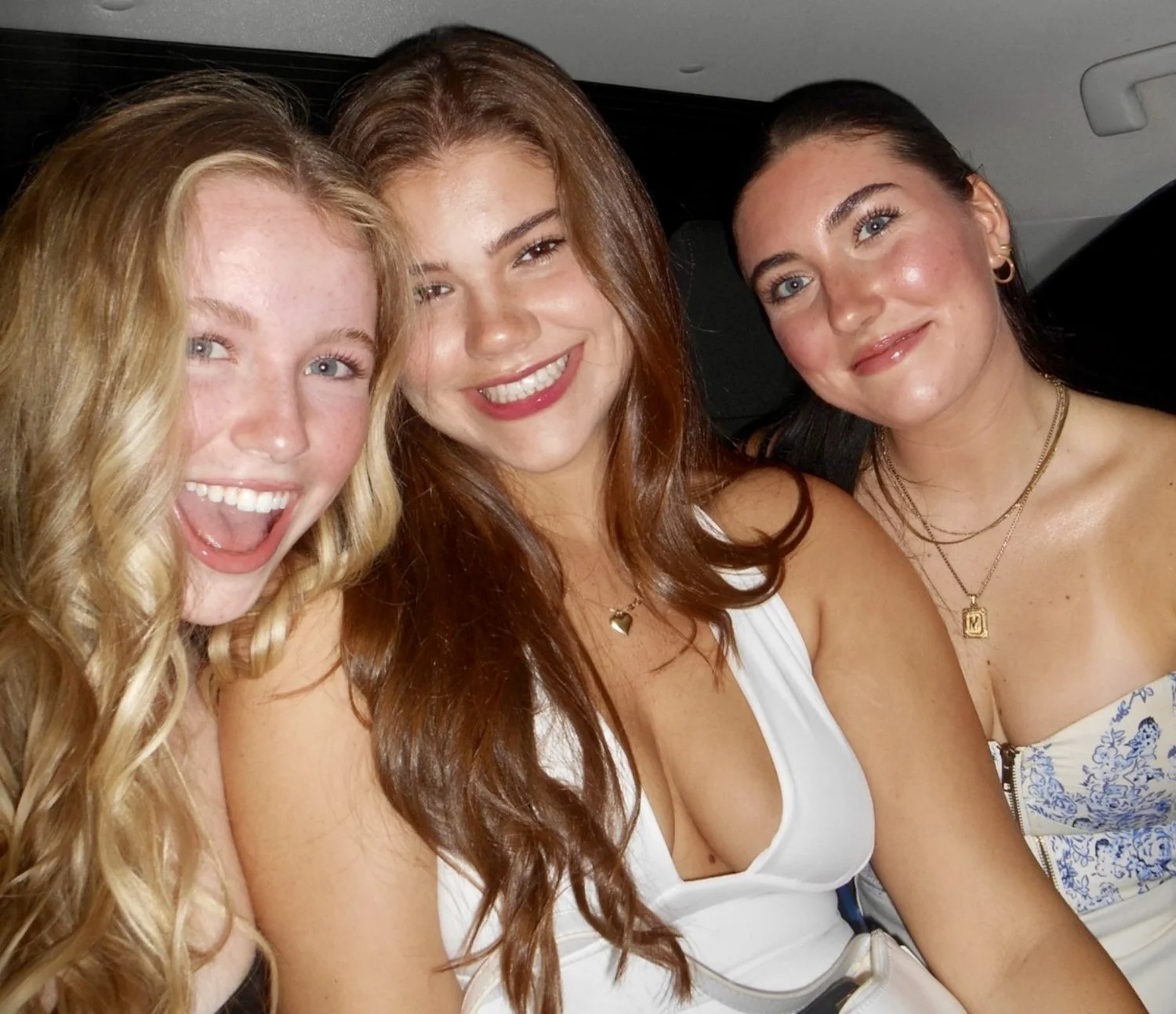 HARPER’s cute face deserves to be covered in your jizz image 12